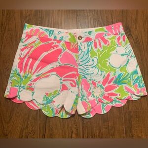 Lilly Pulitzer Buttercup Scallop Hem Floral Short 4